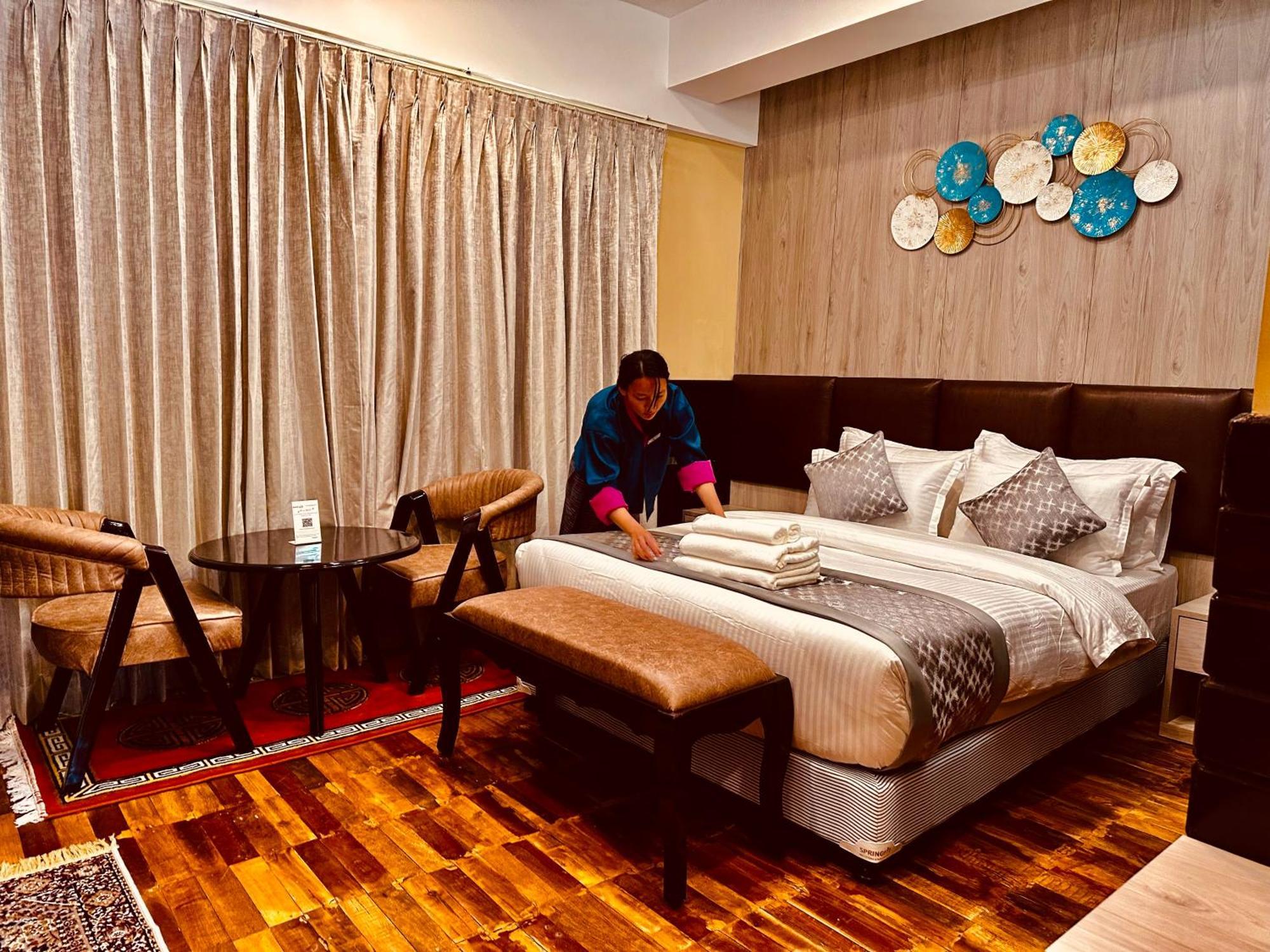 Silver Cloud Hotel Паро Екстер'єр фото
