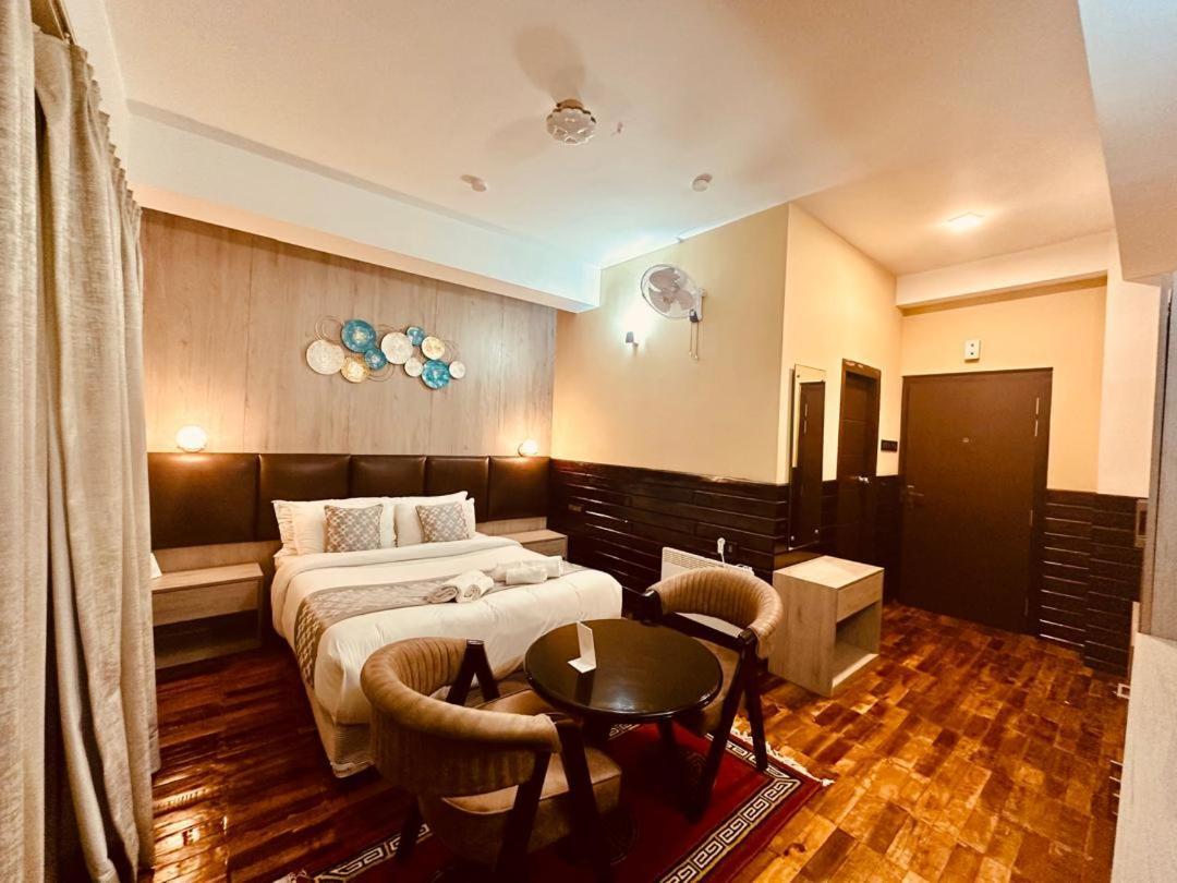 Silver Cloud Hotel Паро Екстер'єр фото