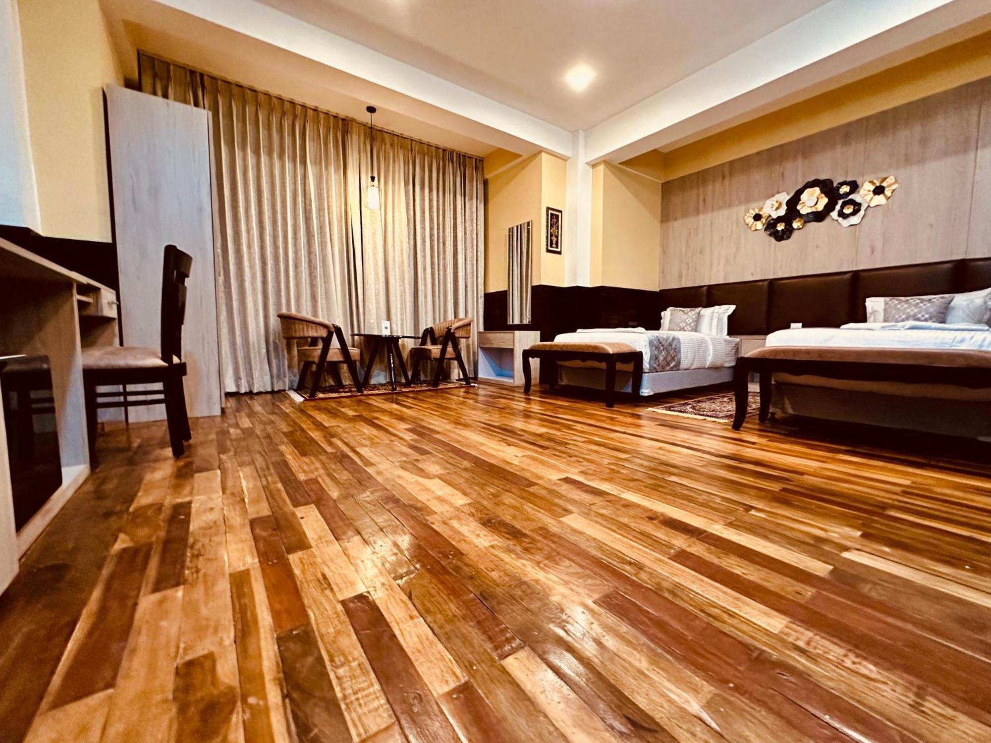 Silver Cloud Hotel Паро Екстер'єр фото