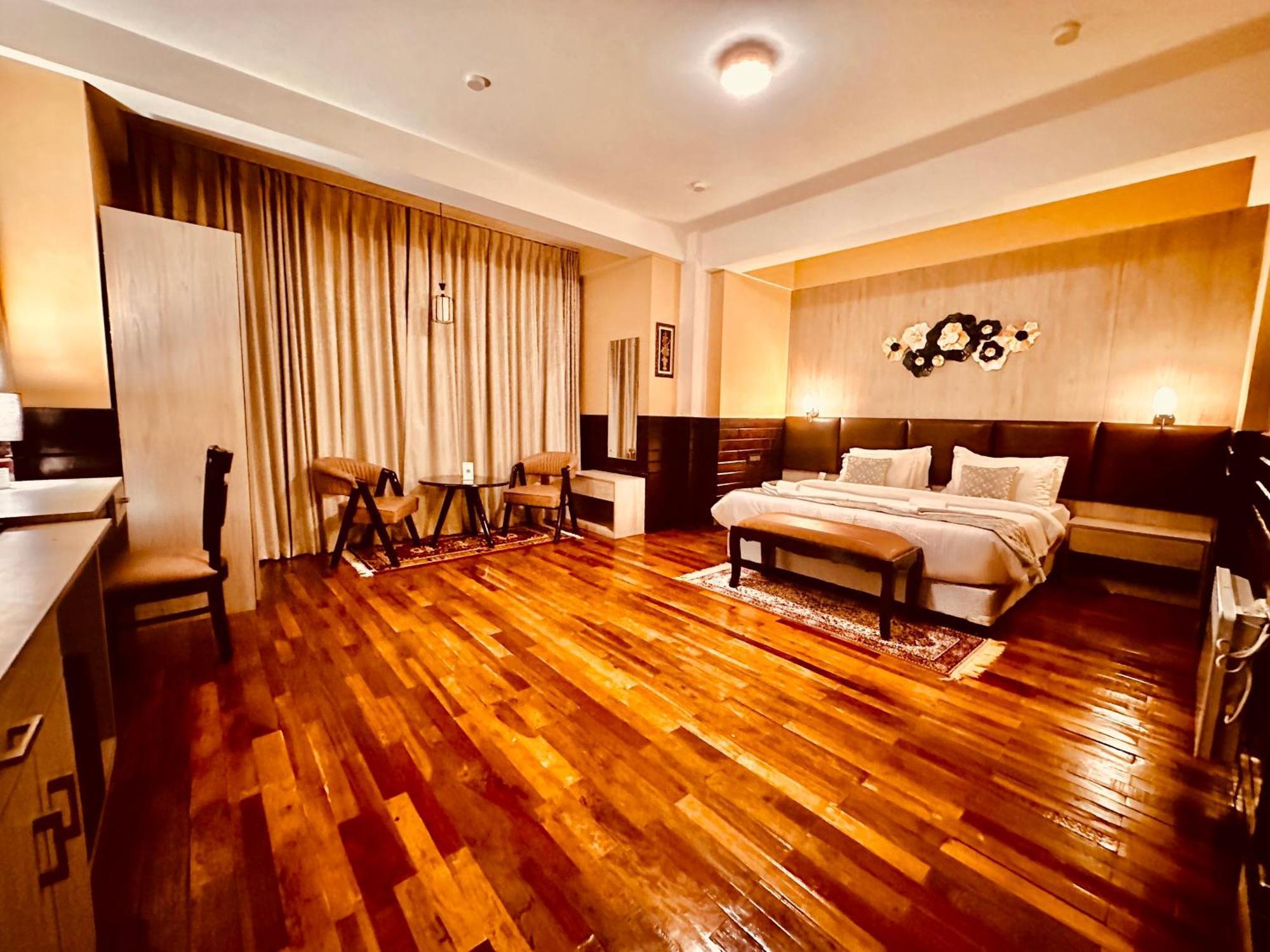 Silver Cloud Hotel Паро Екстер'єр фото