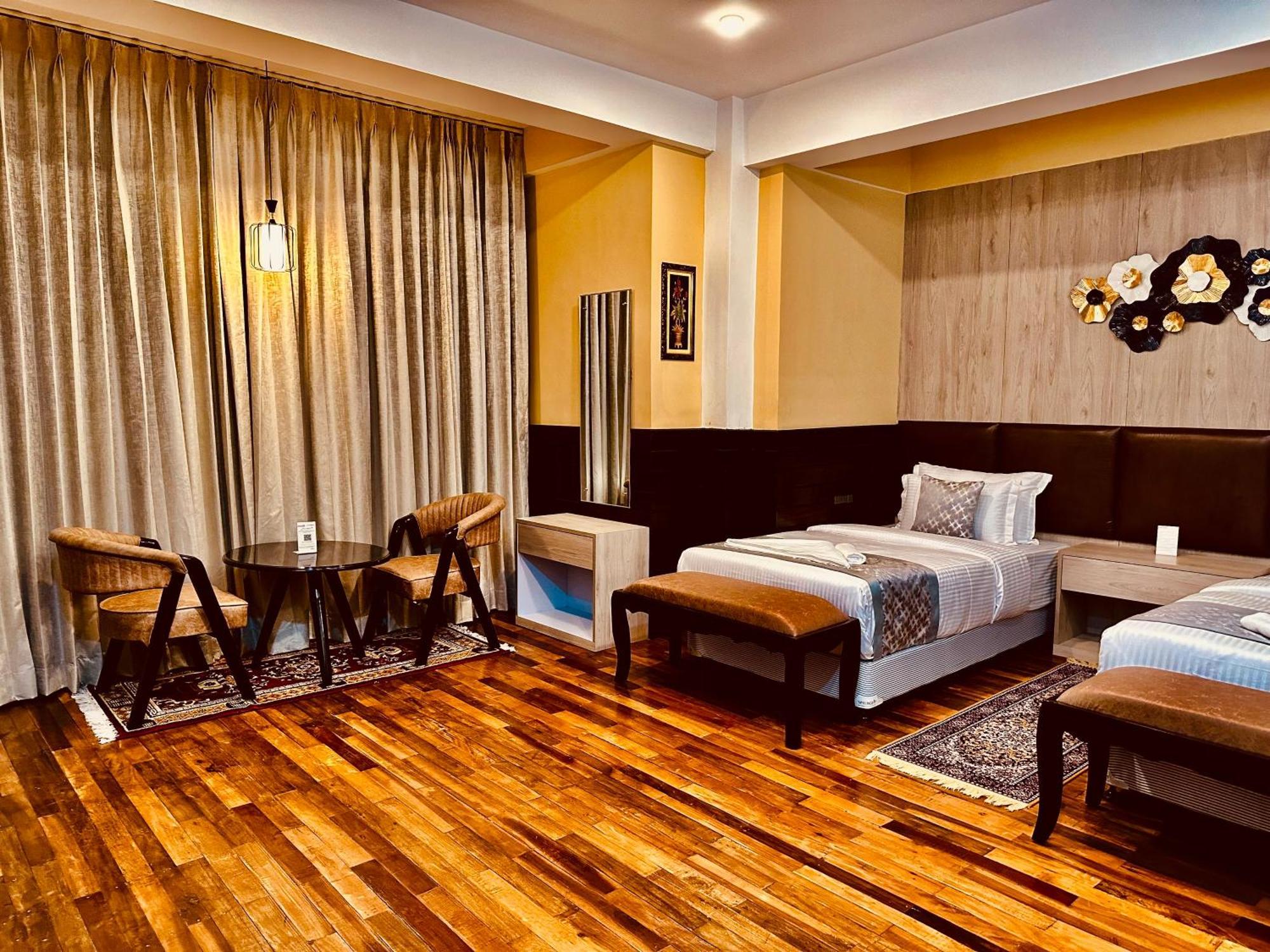 Silver Cloud Hotel Паро Екстер'єр фото
